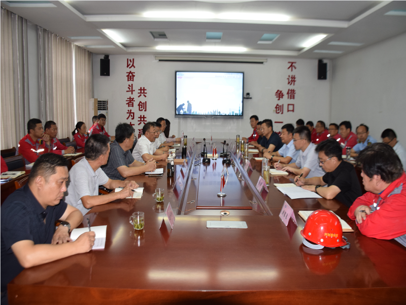 ̩���и��г������ĵ���˾�������Ķ�ʮ������ȫ�ᾫ��